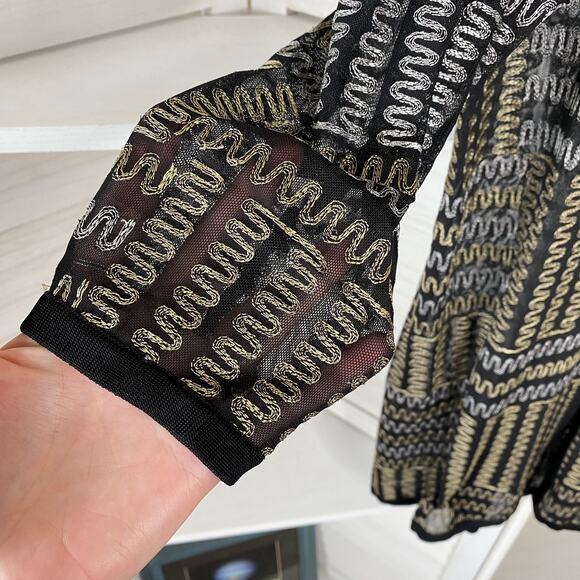 Peck & Peck black embroidered semi sheer tunic top - Picture 5 of 7